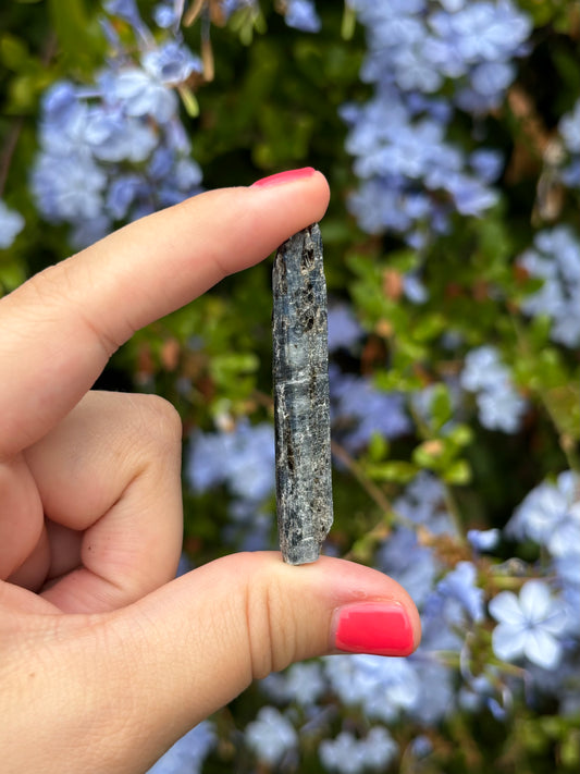 Indigo Kyanite blades