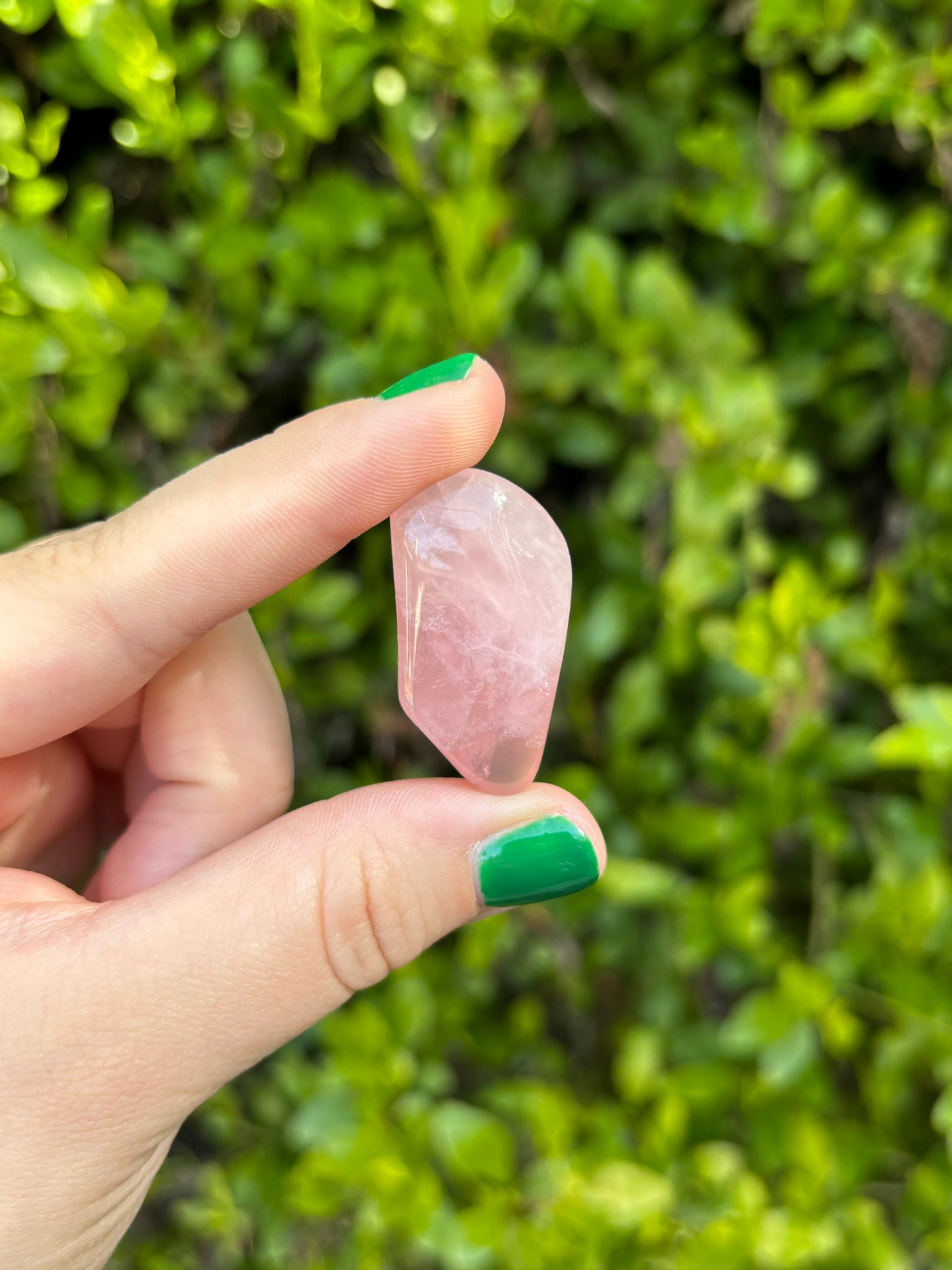 Rose Quartz tumbles- A grade