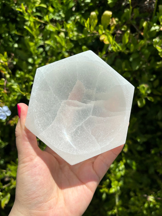 Selenite hexagon bowl