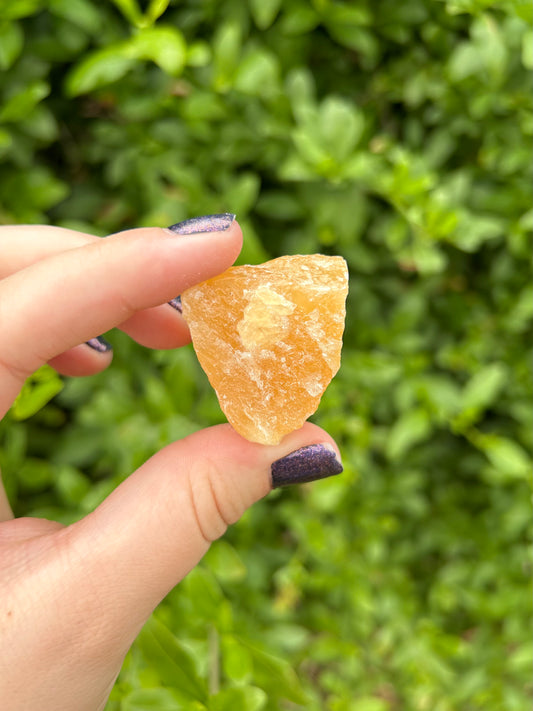 Raw orange calcite